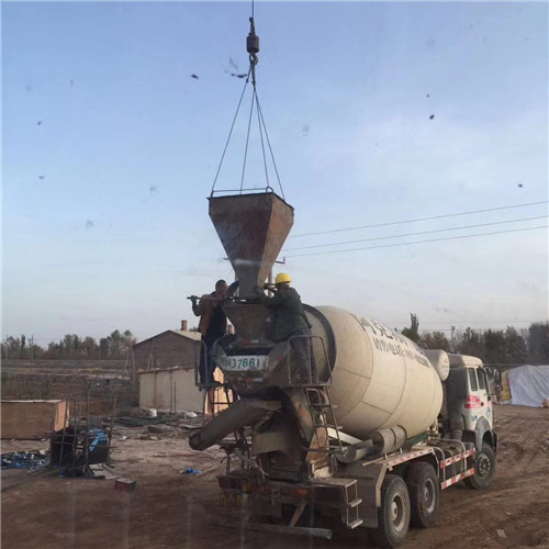 勃利县“精准瞄准”—— 吊车的 “定位导航” 技术